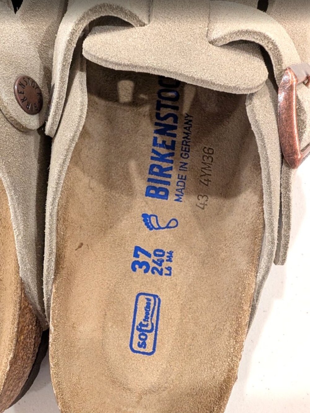 NEW Birkenstock Boston Clog Softbed - Picture 5 of 9